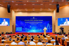 At the ground-breaking and inauguration ceremonies for major projects and works marking the 81st anniversary of National Day (Photo: VNA) 