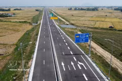 The North-South Expressway (Eastern section) project in Dak Lak province has been completed (Photo: VNA)