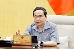 NA President Tran Thanh Man addresses the discussion (Photo: VNA)