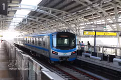 A train of Metro Line No. 1, Ben Thanh–Suoi Tien, in Ho Chi Minh City (Photo: VNA)