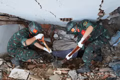 Vietnamese soldiers bring hope to quake-hit Venezuela