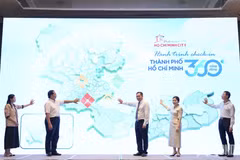 Delegates at the launch of the tourism communications and promotion programme titled “Ho Chi Minh City – Vibrant in Every Experience”. (Photo: qdnd.vn)