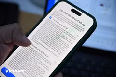 Users have voiced concerns related to updates to Zalo’s terms of service, as well as the collection and use of user data on the platform. (Photo: VNA)