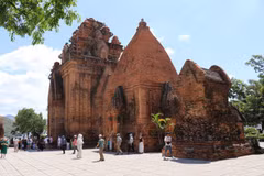 Po Nagar Tower in Bac Nha Trang ward, Khanh Hoa province (Photo: VNA)