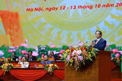 Prime Minister Pham Minh Chinh addresses the closing session of the first Government Party Congress (Photo: VNA)