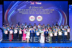 The Top 10 and Top 5 Most Reputable Companies in different sectors honoured. (Photo: VNA)