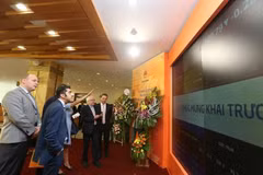 Since the beginning of 2025, foreign investors have net sold over 123 trillion VND (4.7 billion USD) on the HoSE. (Photo: VNA) 