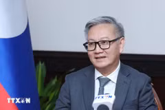 Lao Minister of Foreign Affairs Thongsavanh Phomvihane in the interview. (Photo: VNA)