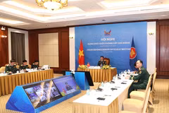 The Vietnamese delegation joins the meeting from Hanoi. (Photo; qdnd.vn)