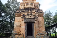 Ancient tower preserves 1,000 years of Oc Eo culture
