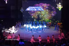 The night-time economy is increasingly seen as an important avenue for Vietnam’s tourism sector to extend visitors’ stays (Photo: VNA)