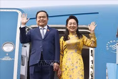 National Assembly Chairman Tran Thanh Man and his spouse Nguyen Thi Thanh Nga leave Hanoi for attendance at the 150th Assembly of the Inter-Parliamentary Union and official visits to Uzbekistan and Armenia. (Photo: VNA)