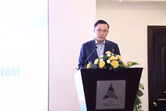Le Anh Hoang, Deputy Director of the Ho Chi Minh City Investment and Trade Promotion Centre (ITPC), speaks at the seminar on October 23, 2026. (Photo: VNA)