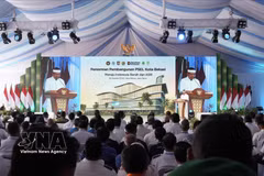 A view of the groundbreaking ceremony of the waste-to-energy (PSEL) facility in Bekasi city (Photo: VNA)
