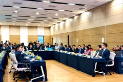The central province of Nghe An holds an investment promotion conference in Seoul on October 15. (Photo: VNA)