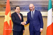 NA Chairman holds talks with Italian lower house leader