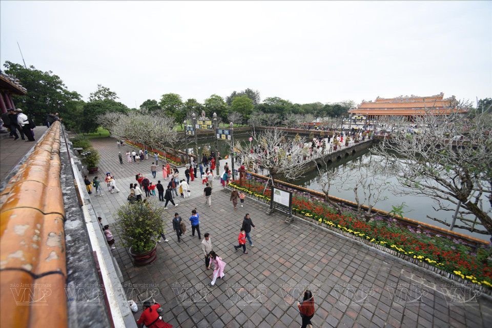 Hue is the last imperial capital of Vietnam and still retains many of its most well-preserved heritage sites. (Photo: Thanh Hoa/Vietnam Pictorial)