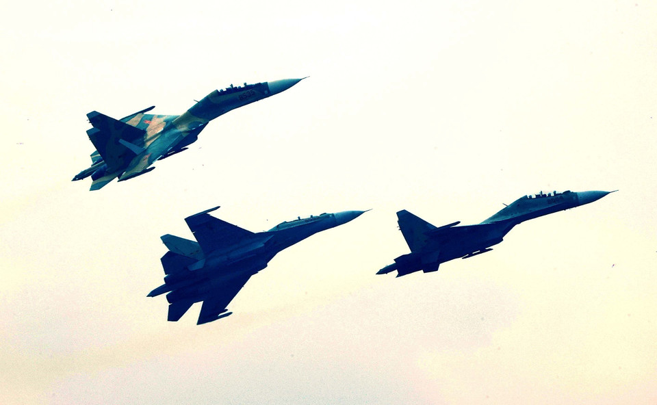 Su-30 MK2 squad performs at the rehearsal. (Photo: Van Diep - VNA)