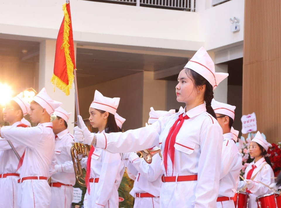 Opening ceremony of the 2024–2025 school year at Giang Vo Secondary School in Hanoi. (Photo: VNA)