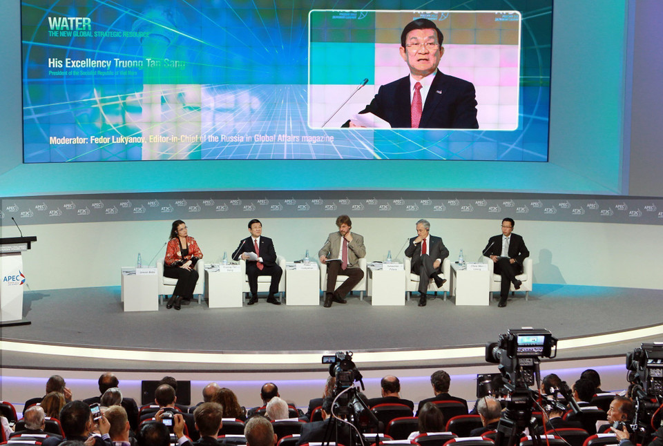 President Truong Tan Sang speaks at the plenary session of the 2012 APEC Business Summit themed “Water: A New Global Strategic Resource,” in Vladivostok (Russia), 2012. (Photo: Nguyen Khang - VNA)