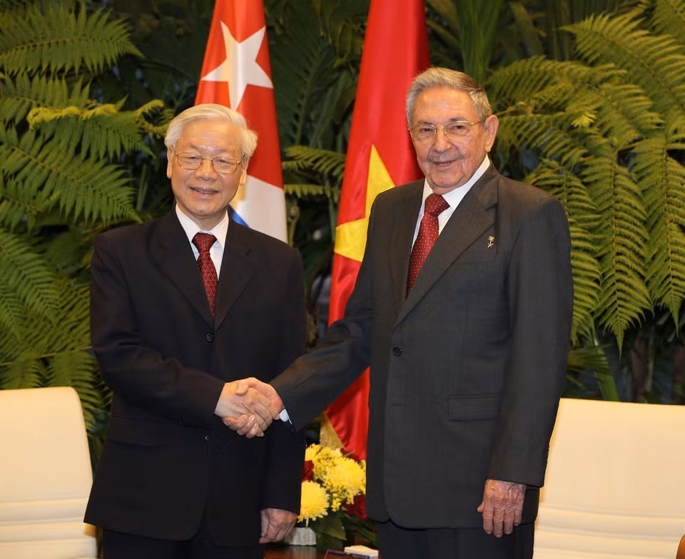 First Secretary of the Communist Party of Cuba, Chairman of the State Council and the Council of Ministers of Cuba, Raul Castro Ruz, hosts a reception for Party General Secretary Nguyen Phu Trong during his visit to Cuba (La Habana, March 29, 2018). (Photo: Tri Dung – VNA)