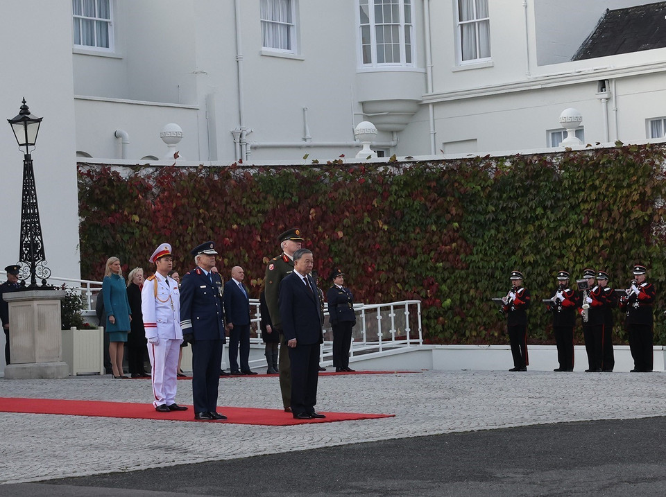 Party General Secretary and State President To Lam at the welcome ceremony (Photo: VNA)
