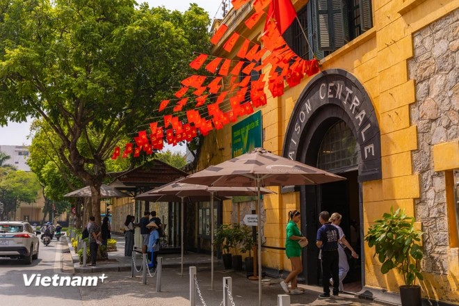 The Hoa Lo Prison relic is an attractive tourist destination for both domestic and international visitors. (Photo: VietnamPlus)