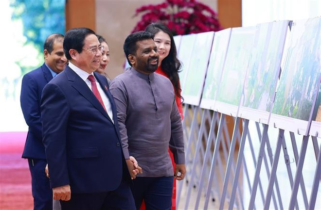 vna-potal-thu-tuong-pham-minh-chinh-hoi-kien-tong-thong-sri-lanka-8013684.jpg