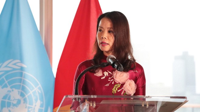 vna-potal-trien-lam-anh-e2809cviet-nam-thanh-vien-hoi-dong-nhan-quyen-lien-hop-quoce2809d-tai-new-york-8337289.jpg