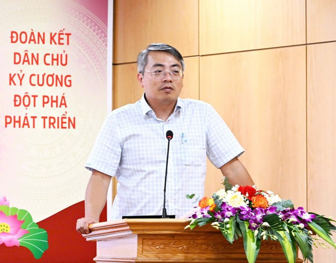 Deputy Director of the Vietnam E-Commerce and Digital Economy Agency under the Ministry of Industry and Trade Hoang Ninh. (Photo: VNA) 5501135ac9257e7b2734.jpg