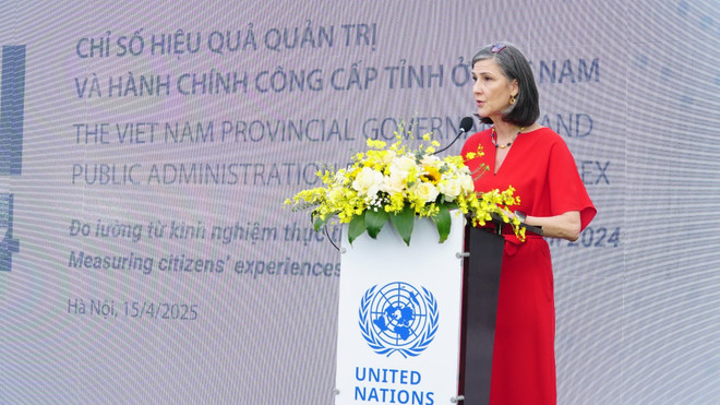 Ramla Khalidi, Resident Representative of UNDP in Vietnam, speaks at the launch of the 2024 PAPI Index. (Photo: VietnamPlus)