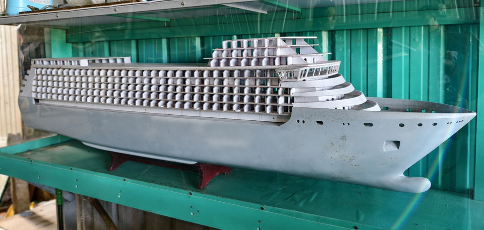 A giant cruise ship model is nearing completion. (Photo: VNA)