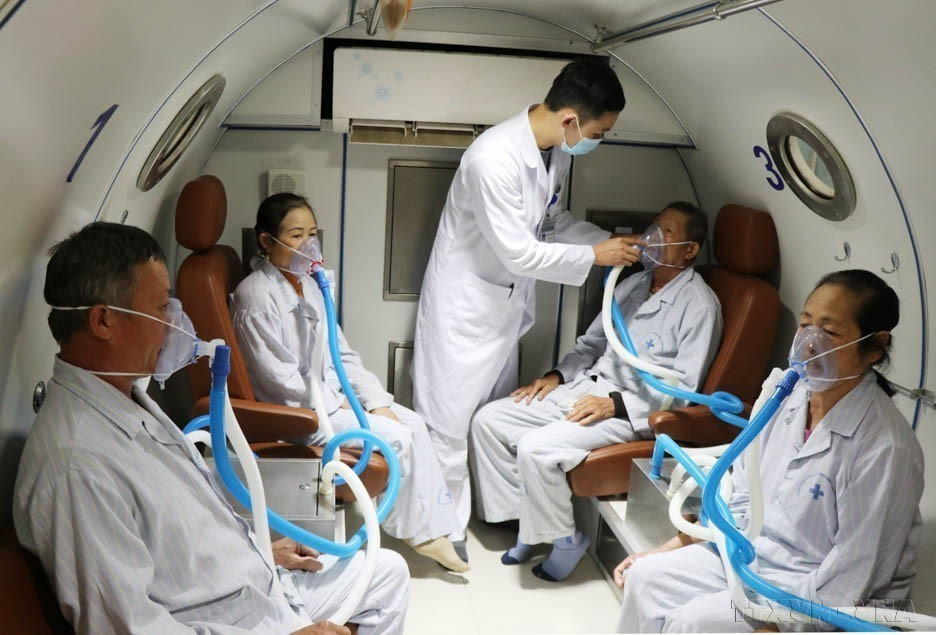 Thai Nguyen Traditional Medicine Hospital combines the essence of traditional Vietnamese medicine with modern medical techniques to effectively treat various illnesses. (Photo: VNA)
