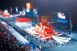 Parade rehearsal marks 50th Anniversary of Southern Liberation and National Reunification