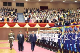 DPRK leader hosts welcome ceremony for Vietnamese Party General Secretary 