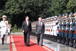 State President hosts welcome ceremony for King Abdullah II of Jordan