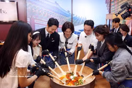RoK First Lady attends Korea Culture and Tourism Festival in Hanoi