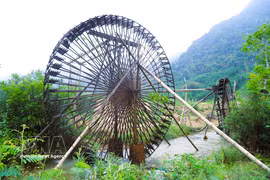 Water wheels the highlights of Thai ethnic group in Nghe An province
