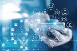 Administrative processes must be handled with transparency, digitalisation, automation through the integration of AI and big data, according to the official dispatch. (Photo: baochinhphu.vn)