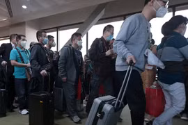 Tourists arrive at the Ninoy Aquino International Airport (NAIA) Terminal (Photo: cebudailynews)