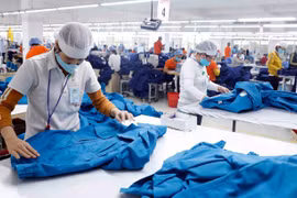 Vietnam has emerged from war-torn nation to an economic powerhouse in the region. (Photo: VNA)