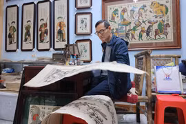 Dedicated artisans preserving Dong Ho folk paintings' vitality