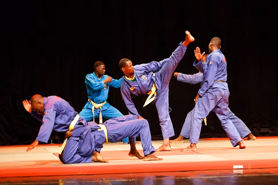 Performance by martial artists of the Senegal Vovinam Federation. (Photo: VNA)