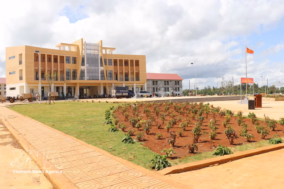 The newly built Thuan An Ethnic Boarding Primary and Secondary School in Lam Dong province. Photo: Nguyen Huy Thanh/VNA