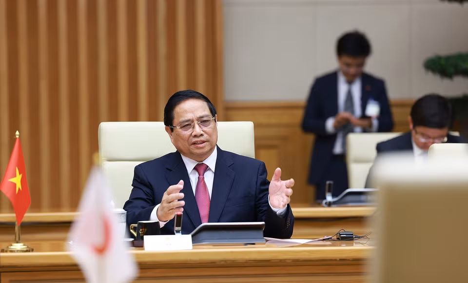 Prime Minister Pham Minh Chinh speaks during talks with Japanese Prime Minister Ishiba Shigeru. (Photo: VNA)