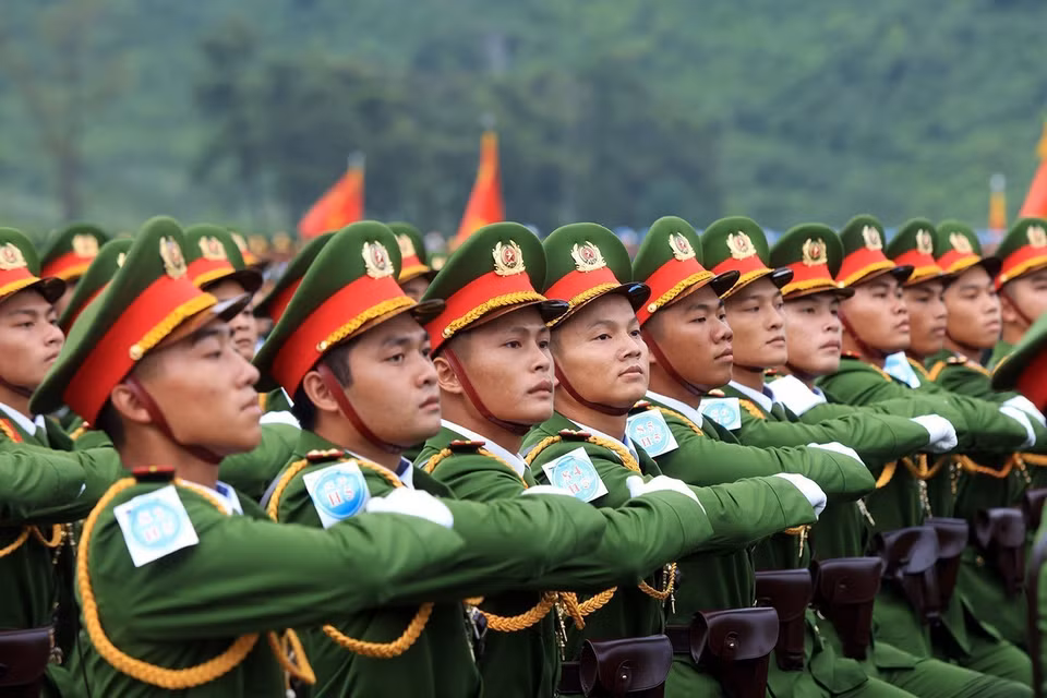 People’s Public Security force. (Photo: VNA)