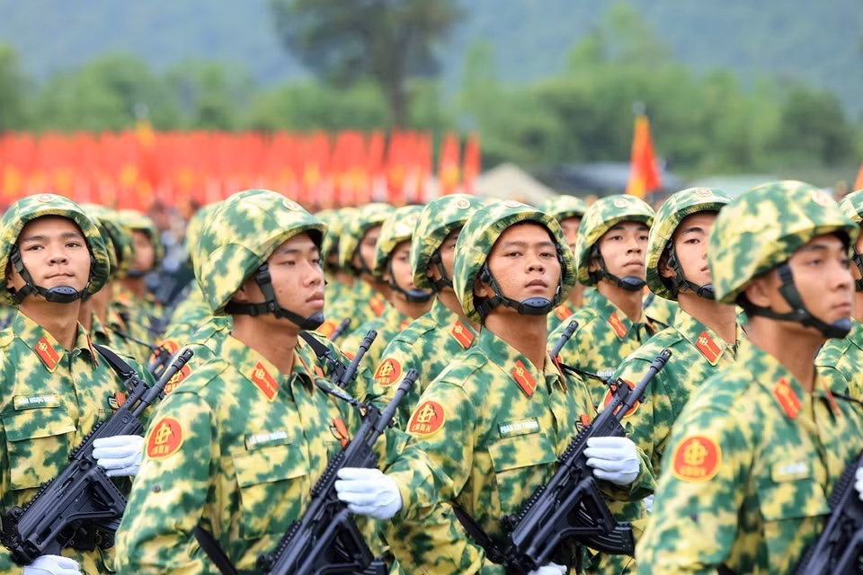 Chemical defence troops. (Photo: VNA)