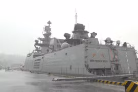 Indian naval ship visits Da Nang city