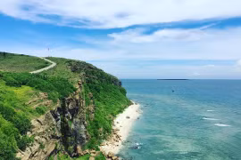 Tourists to Ly Son island district surge