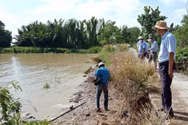 Soc Trang tightens measures to combat erosion
